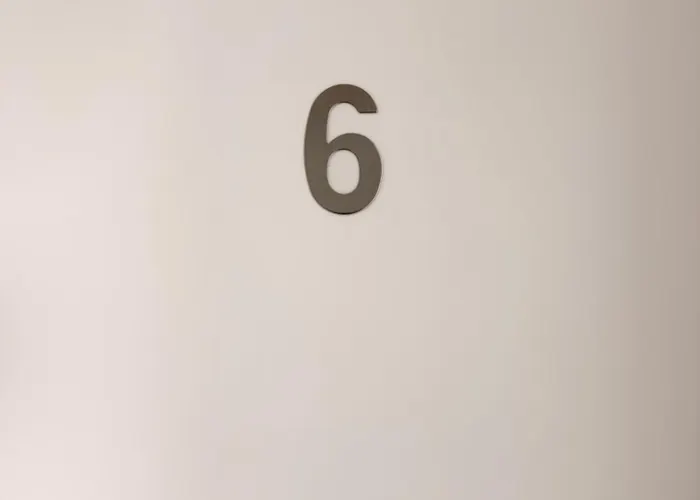 - Bairro Alto Centro Histórico * Lisboa