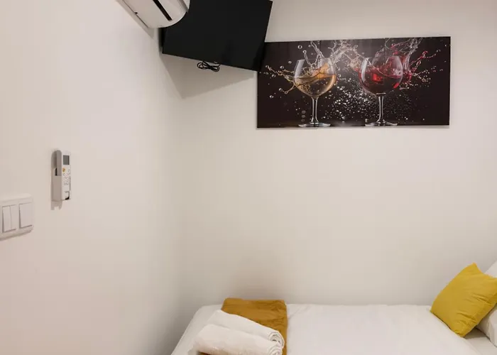 - Bairro Alto Centro Histórico * Lisboa