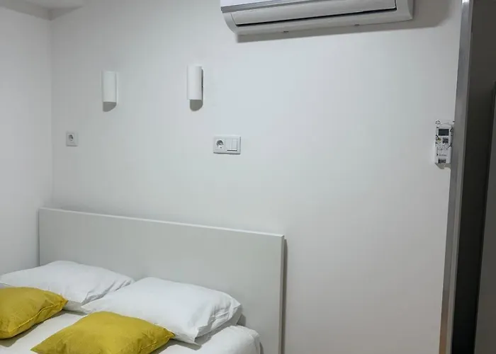 - Bairro Alto Centro Histórico Lisboa