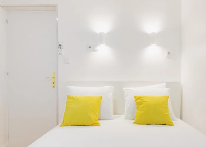 - Bairro Alto Centro Histórico Lisboa